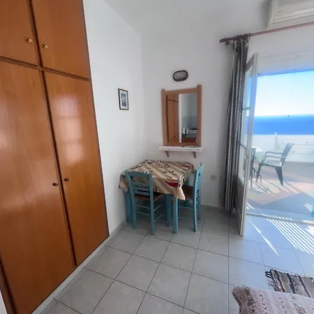 Sunset Apartment *